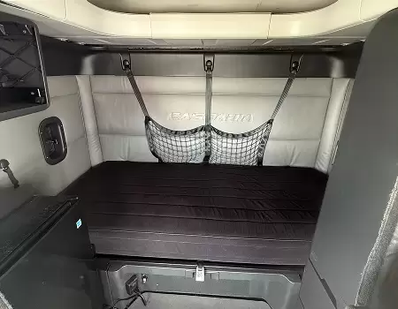 Freightliner Cascadia sleeper